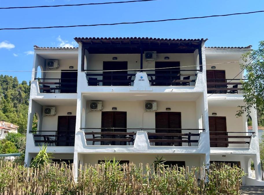 Sirtaki-Siviri Apartments Экстерьер фото
